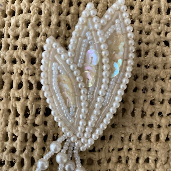 VINTAGE 80’S PEARL BEADED HOLOGRAPHIC SEQUIN TASSEL EARRINGS - Picture 7 of 9